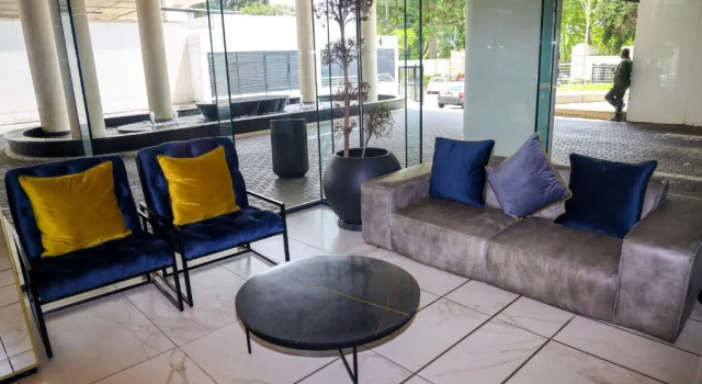 Illovo Central @ Sandton, Boek Hotel Sandton 
