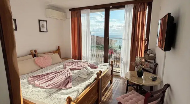Апартаменты Classic с балконом и с видом на озеро Villa Srma OHRİD