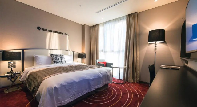 Номер Deluxe Best Louis Hamilton Hotel Changwon