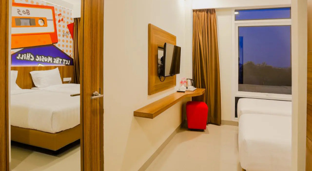Camera Superior Front One Hotel Purwodadi