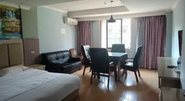 Люкс Chongqing Longxiang Jiazhou Business Hotel