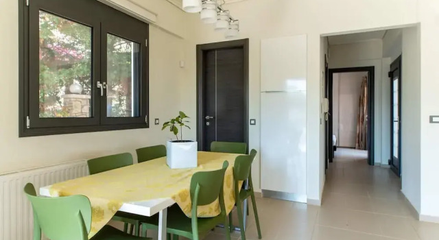 La Casa Rosa Seaside Getaway, Book Vacation Home Dorida Central Greece