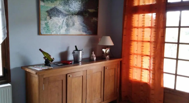 Gite Du Grand Morin, Varaa Hotelli Villeneuve-la-Lionne 