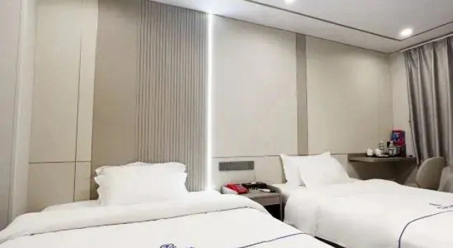 Rodzinny suite 3 pokoje z widokiem na rzekę Yunhai Hostel