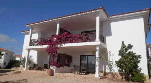 Self Catering Holidays at Tortuga Beach Resort, Забронировать Курортный отель Курортные отели Санта-Мария, рядом с Viveiro, Botanical Garden &amp; Zoo di Terra, Курортный отель