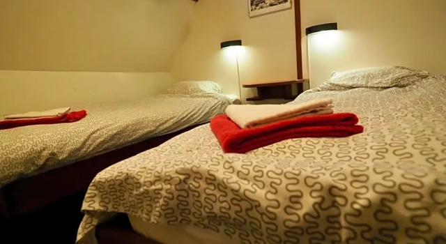Hotelboat Sarah, Rezervovat Hotel 4hvězdičkové hotely v Groningen, 4*