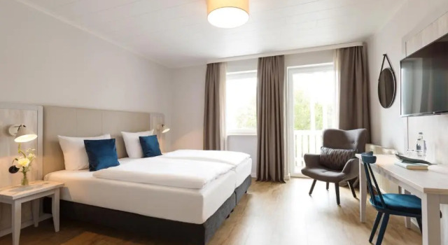 Двухместный номер Standard с балконом Koopmanns Hotel und Lädchen