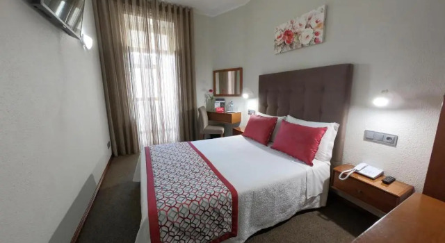 Двухместный номер Standard Lusitana Hotel