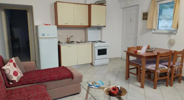 Апартаменты Glass Building Apartment in Sitia