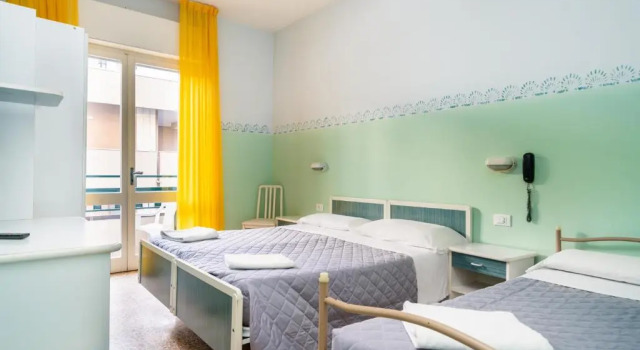 Трёхместный номер Standard Hotel Viscount