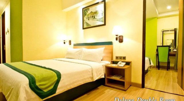 Deluxe Tweepersoonskamer Green Batara Hotel