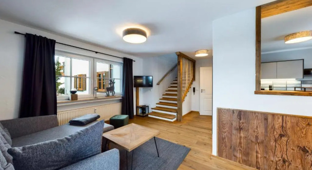 Hoamat 17, Reservar Hotel Hotéis em Garmisch-Partenkirchen com estacionamento, perto de Wankbahn, Estacionamento