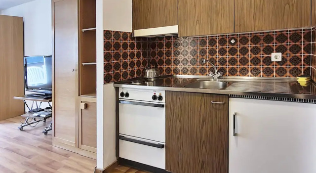 Студия Classic Serviced Apartments Wallis