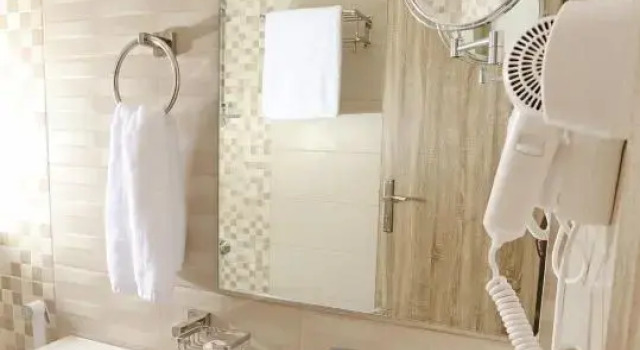 Номер Standard La Riva Hotel