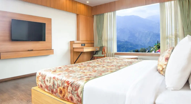 Полулюкс Premium Summit Montana Suites & Spa
