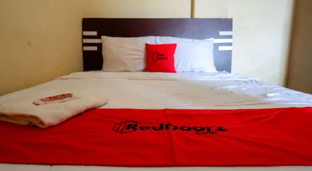 Номер Standard RedDoorz at Losari Area 2 Makassar