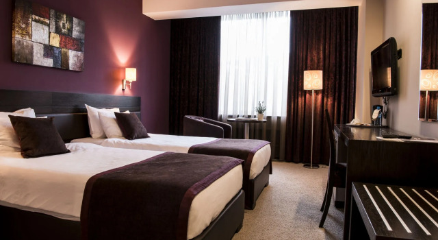 Queens Hotel - Zebra Centre, Réserver Hôtel Skopje Macédoine