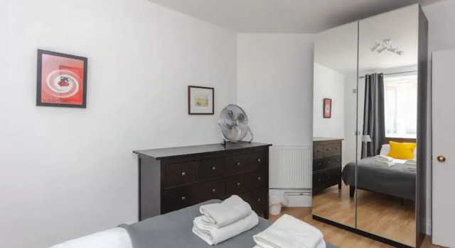 Fabulous 2 Bedroom Apartment in London Bridge, Забронировать Апартаменты/квартира Лондонский Сити Лондон, рядом с St Olaf House