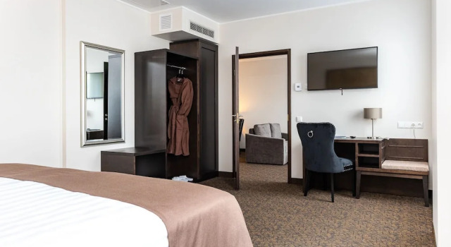 Номер Grand Adoryal Hotel