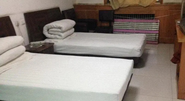 Diantou Zhaojia Homestay, Prenota Hotel Yanan Shaanxi