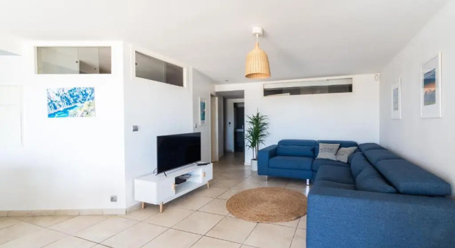 Plage St Jean Residence Le Golfe D Azur, Забронировать Апартаменты/квартира Отели Ла-Сьота с парковкой, рядом с Plage Lumière, Парковка