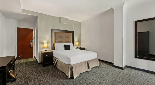 Люкс Superior Quality Inn Philadelphia Center City