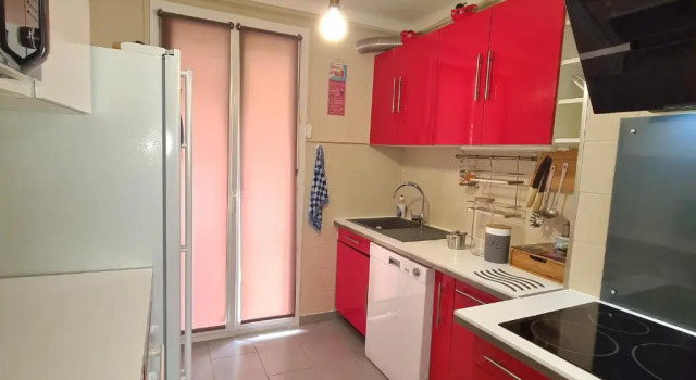 "Chez Claudel" Modern T3 apt with balcony in Marseille, Забронировать Отель Марсель Буш-дю-Рон, рядом с Galerie de la Friche Belle de Mai