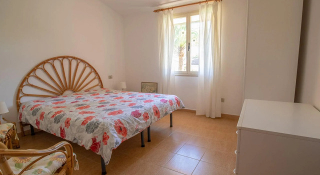 Villa Norsi immersed in an oasis of peace and tranquillity with direct access to the beach.-Villetta Norsi, Book Villa Capoliveri Elba
