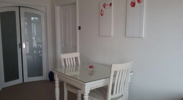 Shangri-la bed and breakfast, Book Hotel Leuchars Fife