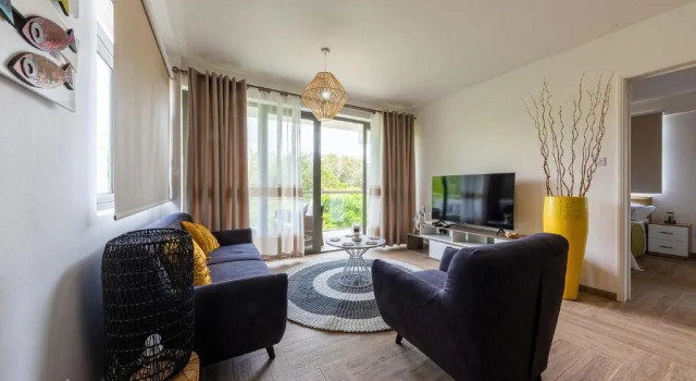 373 Wolmar Cosy and Modern Apartment- 200 metres from the Beach and Supermarkets and just next to Domaine de wolmar with views of deers and green natural park, Prenota Appartamento Flic-en-Flac Mauritius Costa Ovest