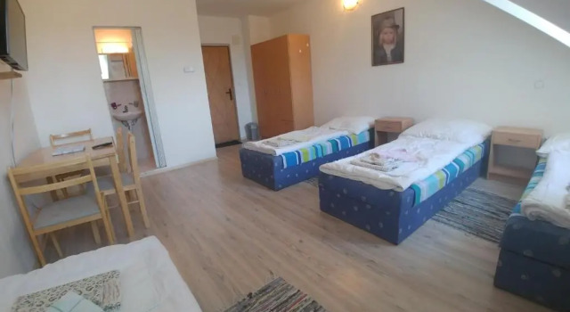 Четырёхместный номер Standard Kv Apartmans Varsavska