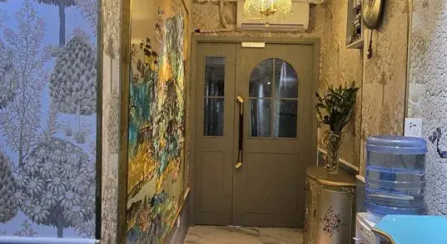 Hong Kong A11 Hostel (Tsim Sha Tsui Station Exit A), Boek Hostel Kowloon Hongkong, in de buurt van The ONE