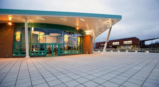 Dromroe Village University of Limerick, Varaa Huoneisto Limerick Limerick, lähellä University Concert Hall