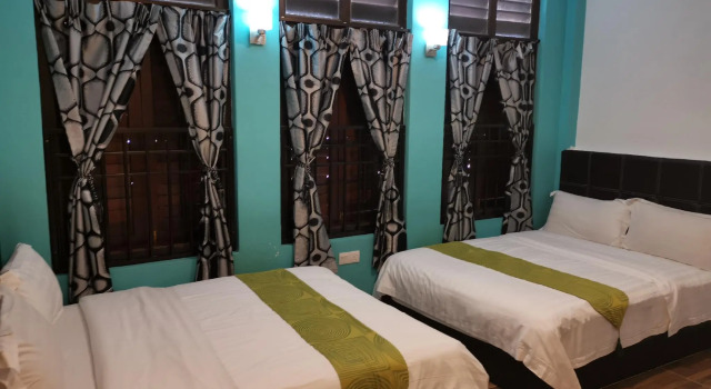 Люкс Deluxe Inn Residence 18