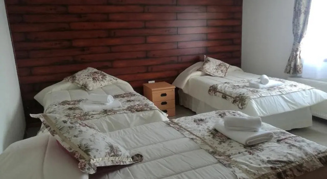 Трёхместный номер Standard Hostal JC