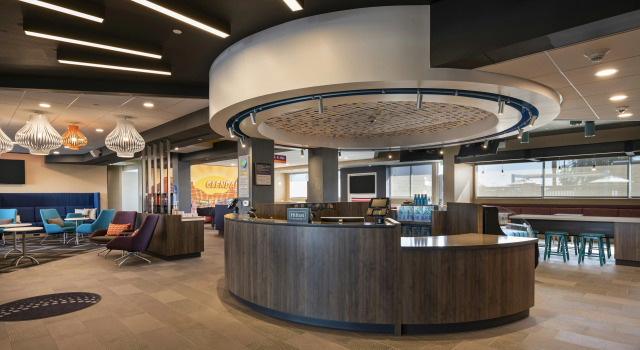 Tru By Hilton Phoenix Glendale Westgate, AZ