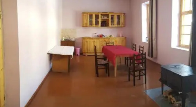 Guesthouse with Pine Trees, Prenota Hotel Mestia Samegrelo Zemo-Svaneti