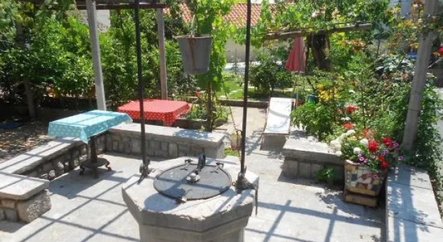Guesthouse Kuća na šterne, Забронировать Отель Недорогие отели Ловран, недорого