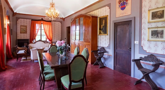 Villa Albengo B&B di Charme in Alta Langa, Boek Bed and Breakfast Hotels in Mondole Ski met parkeren, Parkeren