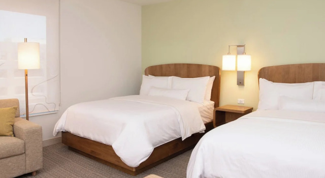 Люкс Element by Marriott Scottsdale at SkySong