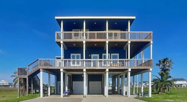 Коттедж с 3 комнатами с балконом Splish Splash Oasis by Ryson Vacation Rentals