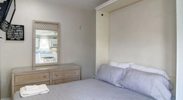 Le Petit Chateau Studio Bedroom Home by RedAwning