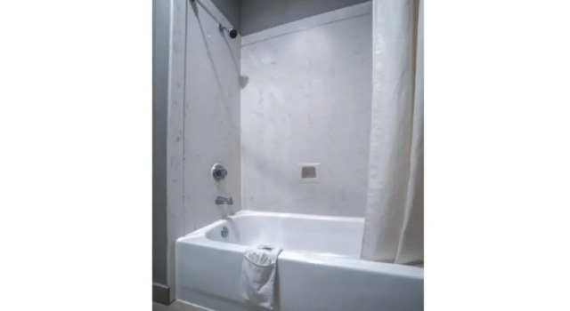 Четырёхместный номер Standard Отель Кема Kemah Days Inn