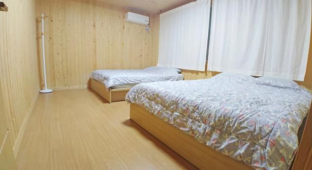 Jeju Guham-yongsam's Pension