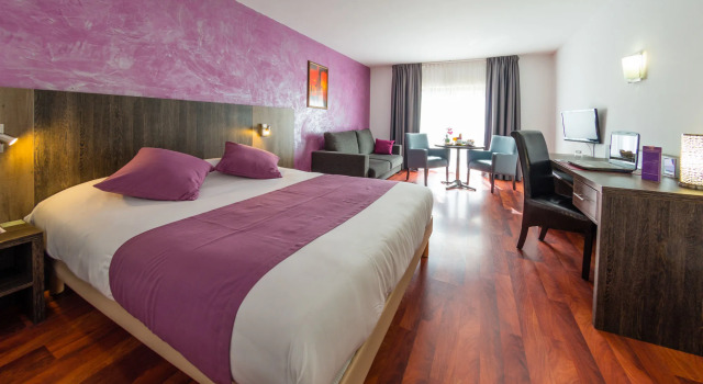 Ariane Hôtel Fos sur Mer, Забронировать Отель Фос-сюр-Мер Étang de Berre