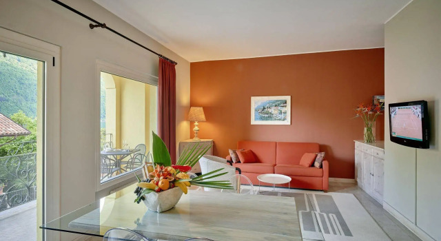 Dependence del Parco, Book Hotel Porlezza Lake Lugano