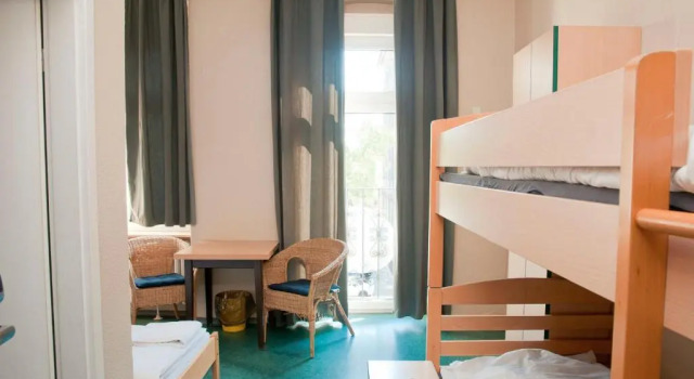Трёхместный номер Standard Happy Hotel Berlin