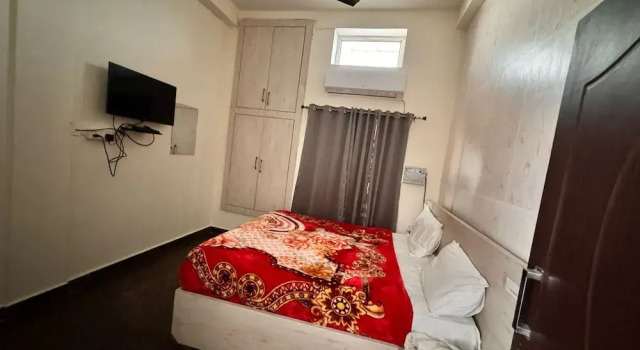 Hotel Gurudev Palace