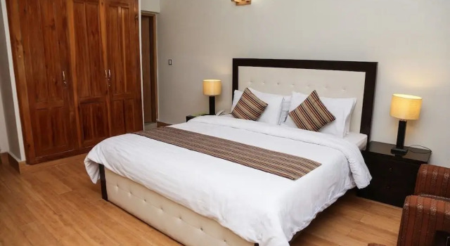 Premier Inn, Book Hotel Hotels in Islamabad with Parking, Parking