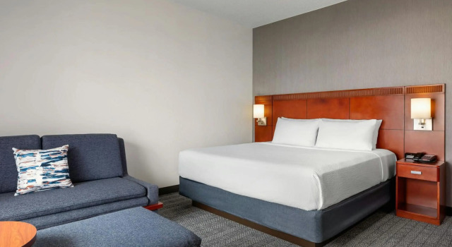Courtyard by Marriott Minneapolis-St. Paul Airport, Забронировать Отель Сент-Пол Twin Cities